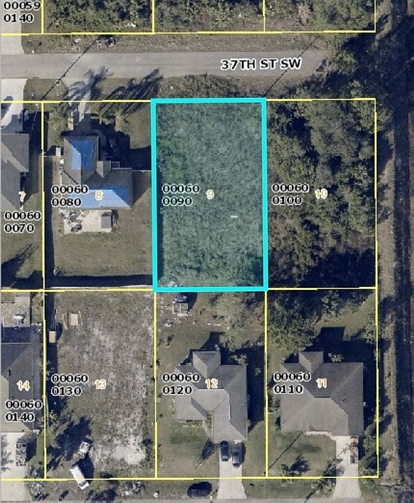 2nd image of 3203 37th St SW