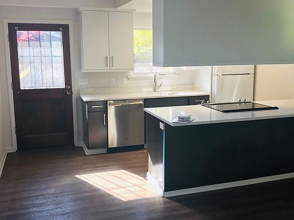 Kitchen/Living area