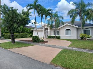 8531 SW 12th St, Miami, FL 33144