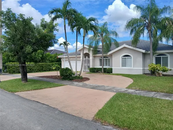 8531 SW 12th St, Miami, FL 33144