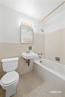 Sold by Triplemint | media 7