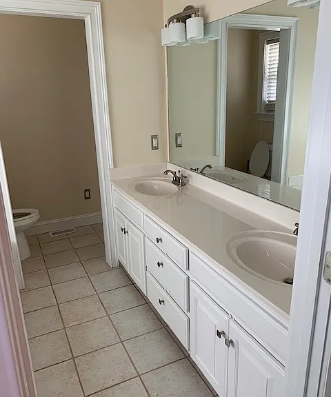 98 Charles Dr — Photo 10