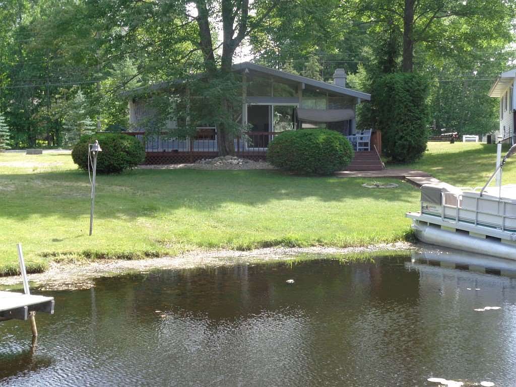 852 Lake James Dr, Prudenville, MI 48651 Zillow