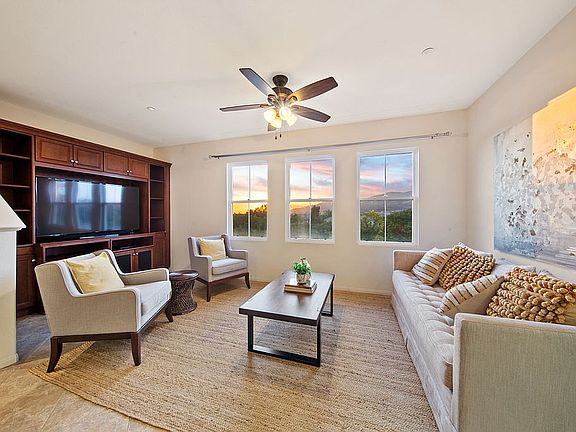 3rd image of 17058 Calle Trevino Unit 1