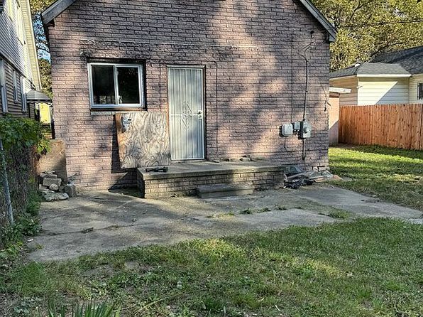 17405 Greeley St, Highland Park, MI 48203