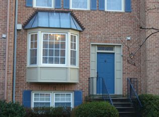 509 Davis Ave SW, Leesburg, VA 20175