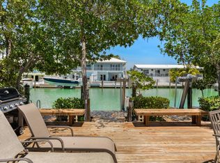 440 9th St, Key Colony Beach, FL 33051