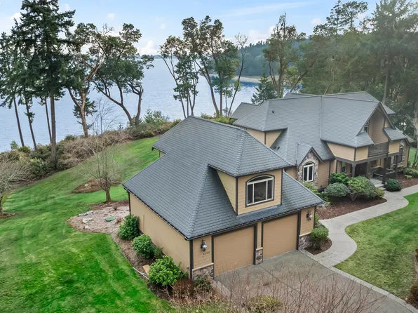 8909 141st Avenue Ct NW, Wauna, WA 98329