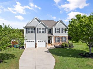 2120 Fairwinds Dr, Graham, NC 27253