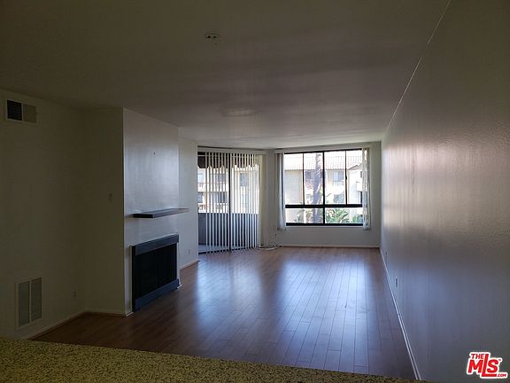 4th image of 1745 Camino Palmero St APT 441
