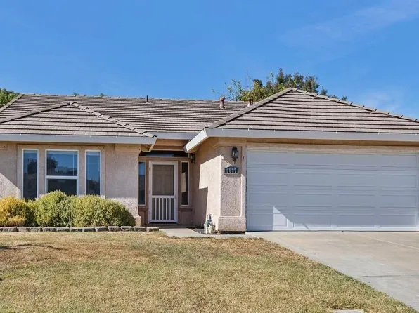 1837 Dove Ct, Lodi, CA 95240
