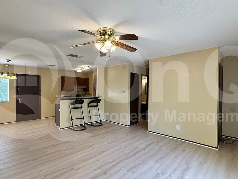4906 Turnstone Dr — Photo 4