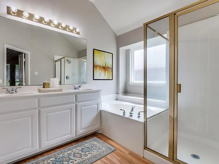 12841 Peach Tree Way — Photo 10