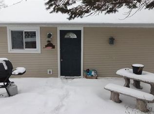 2669 Devonshire Rd, Leonard, MI 48367