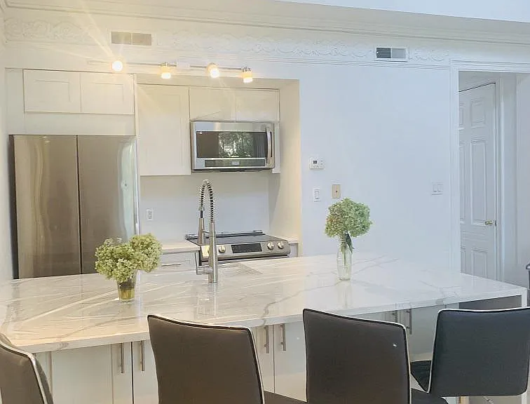2024 Spring Garden St #3 — Photo 4