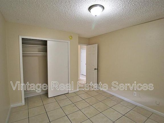 5th image of 3433 3rd Ave S #10