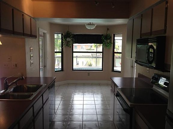 5th image of 618 Archer Pkwy W
