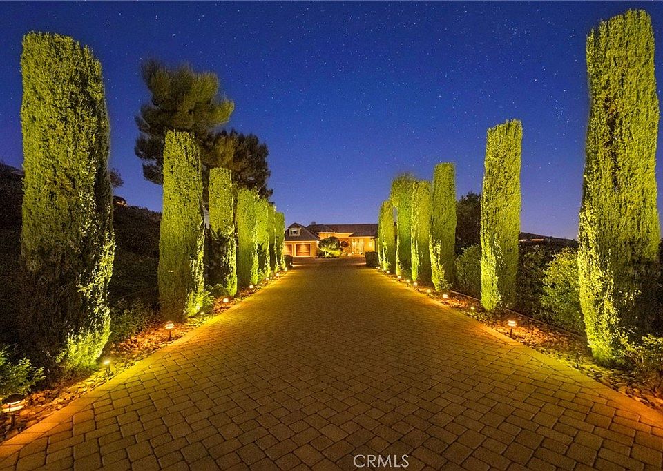44195 Sunset Ter, Temecula, CA 92590 | MLS #SW25108467 | Zillow