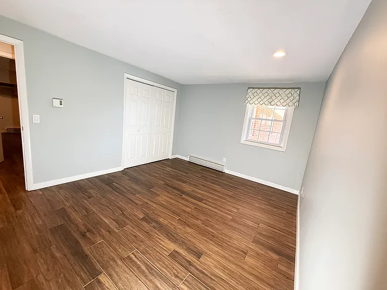 89 Pleasant St #D11 — Photo 10