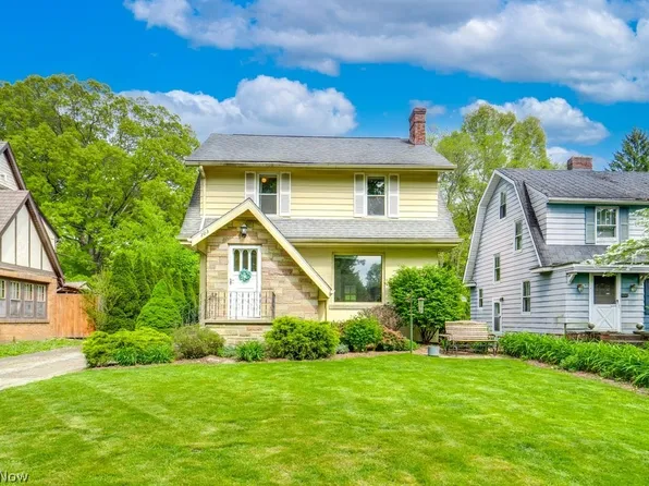 203 Kenilworth Dr, Akron, OH 44313