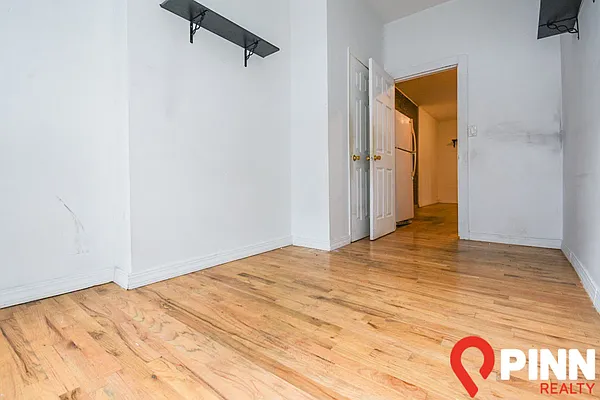 Rented by Pinn Realty | media 9