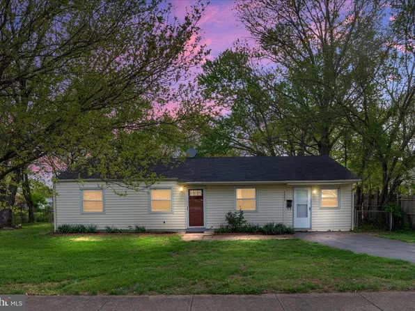 7905 Lomond Ct, Manassas, VA 20109