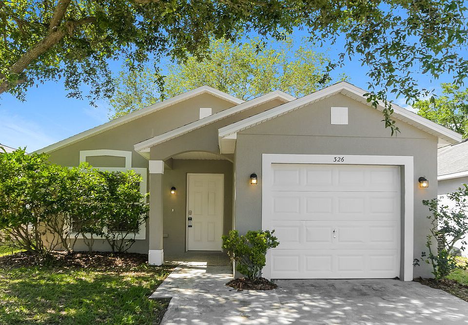 1st image of 326 Daniels Pointe Dr