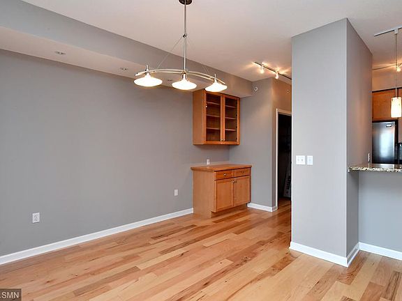 5th image of 500 E Grant St APT 1307