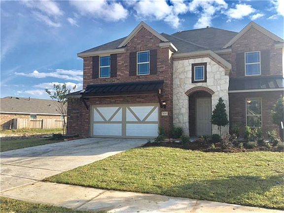 2nd image of 16315 Hillside Garden Ln