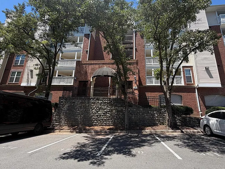 1504 Lincoln Way #123 — Photo 1