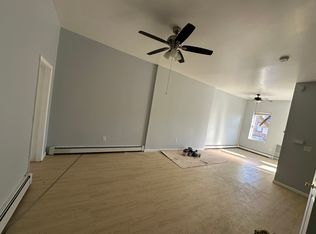 523 Chew St APT 2B, Allentown, PA 18102
