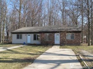 26155 Geneva St #10, New Boston, MI 48164