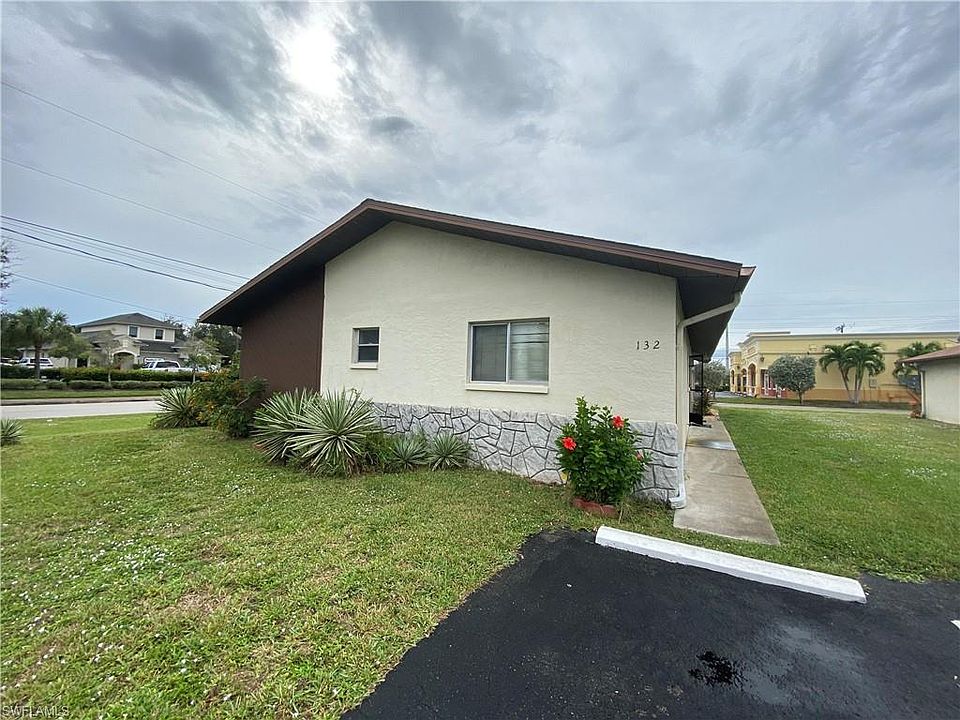 1st image of 128/132 SE 16th Pl