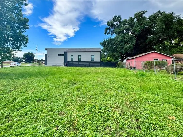 1920 Mardi Gras Blvd, New Orleans, LA 70114