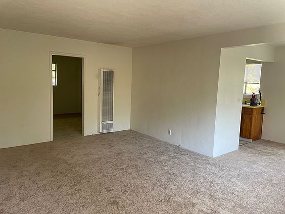 2nd image of 211 Highland Ave APT 1