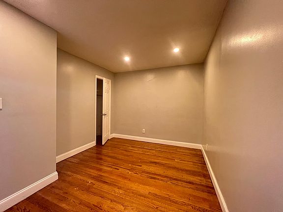 2nd image of 130 Chancellor Ave #3D