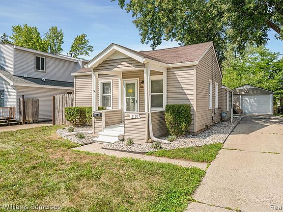 3rd image of 3191 Harris St