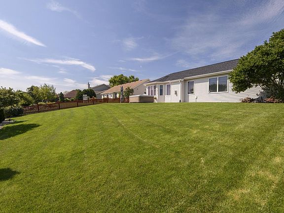 3rd image of 8313 Whitetail DRIVE