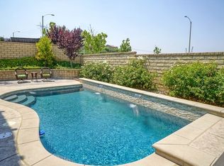 20031 Christopher Ln, Santa Clarita, CA 91350