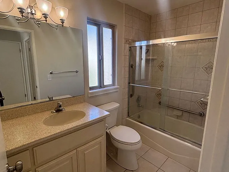 808 Shady Oak Dr — Photo 11