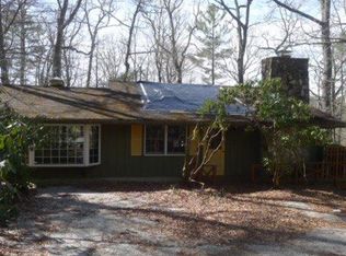 70 Three R Ln, Highlands, NC 28741