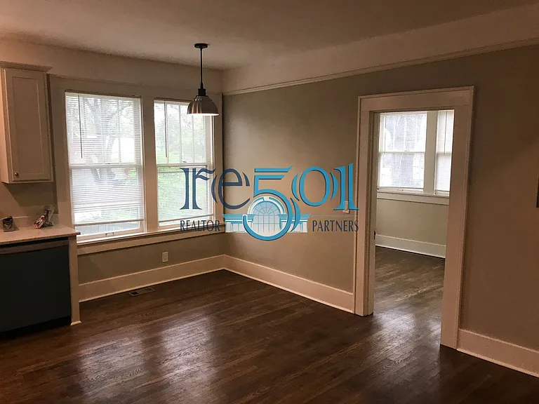 1305 Kavanaugh Blvd #A — Photo 38