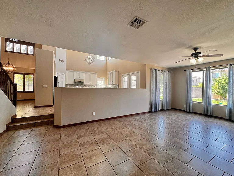3519 E Tonto Dr — Photo 13