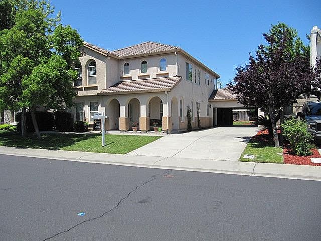 1st image of 108 Courante Ct