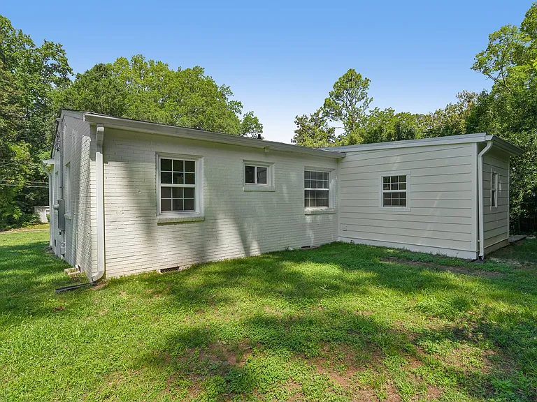 4065 Hiddenbrook Dr — Photo 18