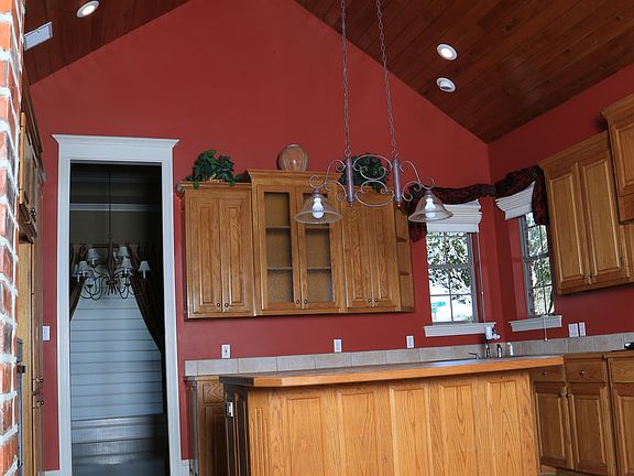 2nd image of 101 Hantsport Sq