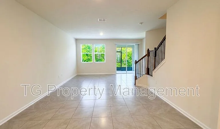 124 Pasadena Dr — Photo 6