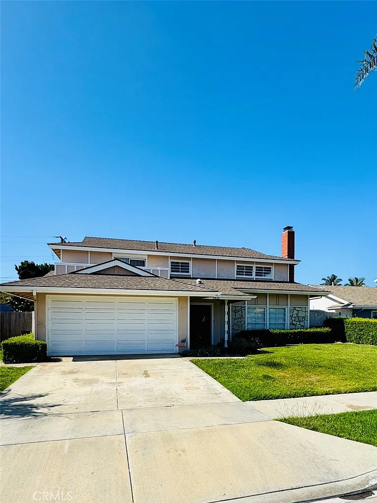 4 bed, 2705 sqft, $5,995 — Photo 1