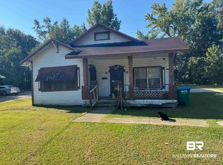 194 E Ashley St, Atmore, AL 36502