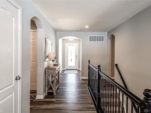 2nd image of 8109 Cherry Birch Dr